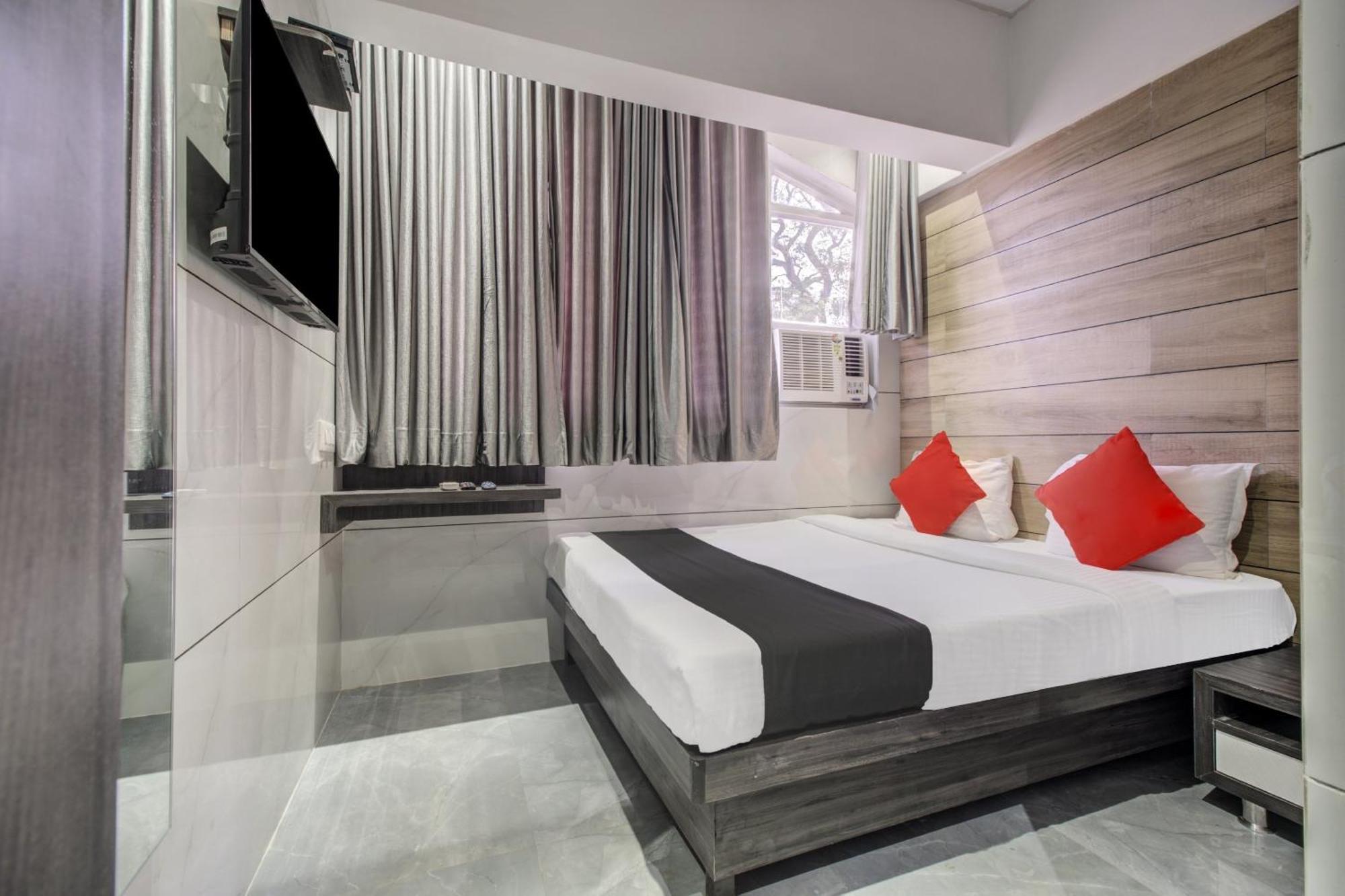 מומביי Hotel Spring Residency מראה חיצוני תמונה