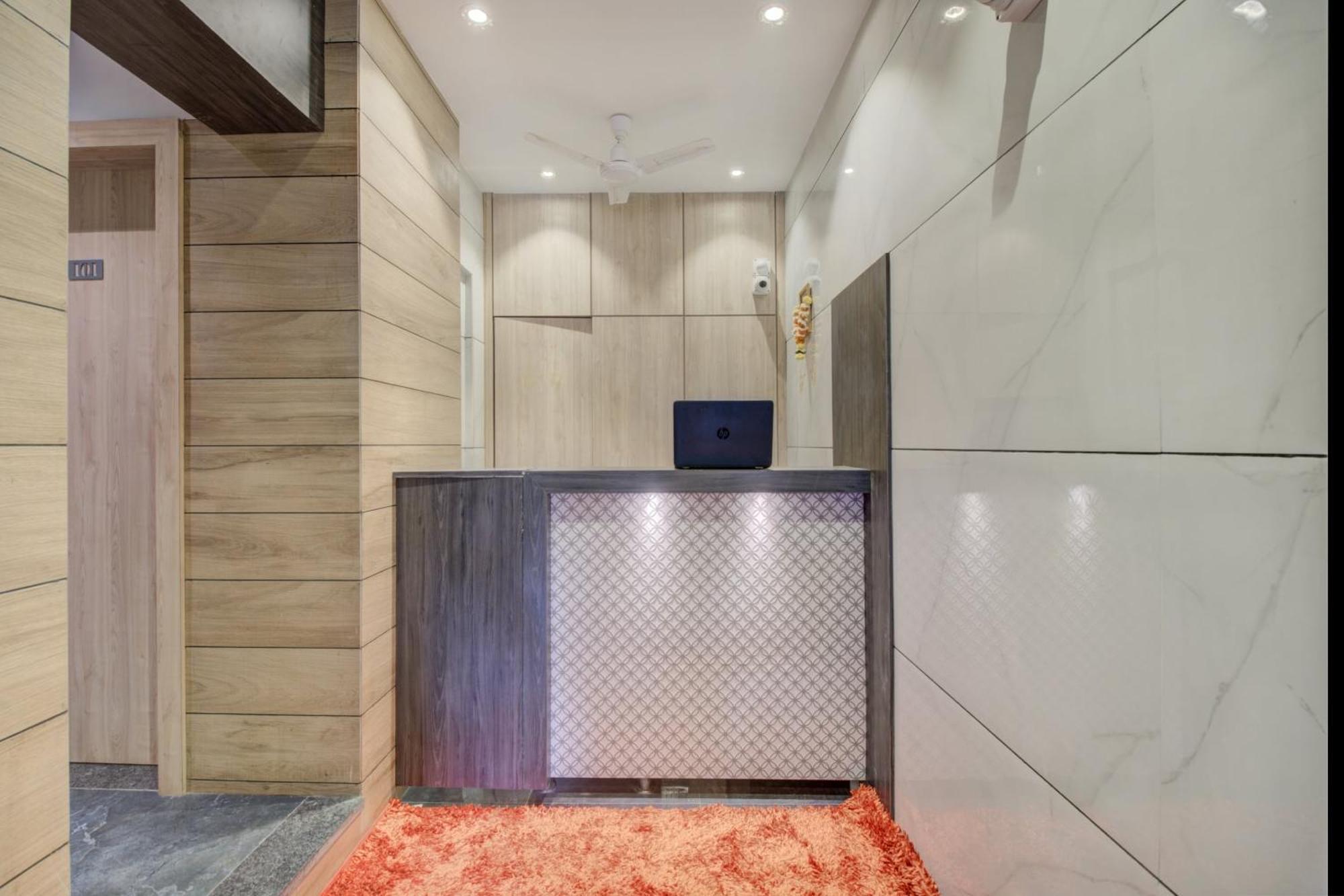 מומביי Hotel Spring Residency מראה חיצוני תמונה