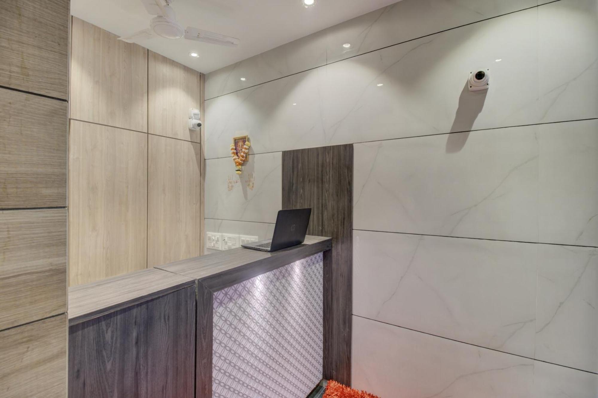 מומביי Hotel Spring Residency מראה חיצוני תמונה